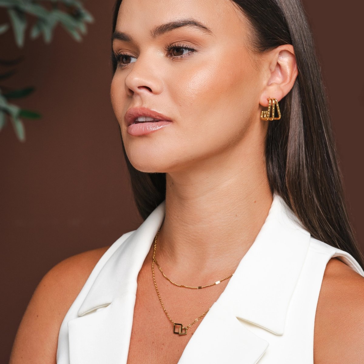 Brinco Amelie Triplo Divisões Banhado em Ouro 18K