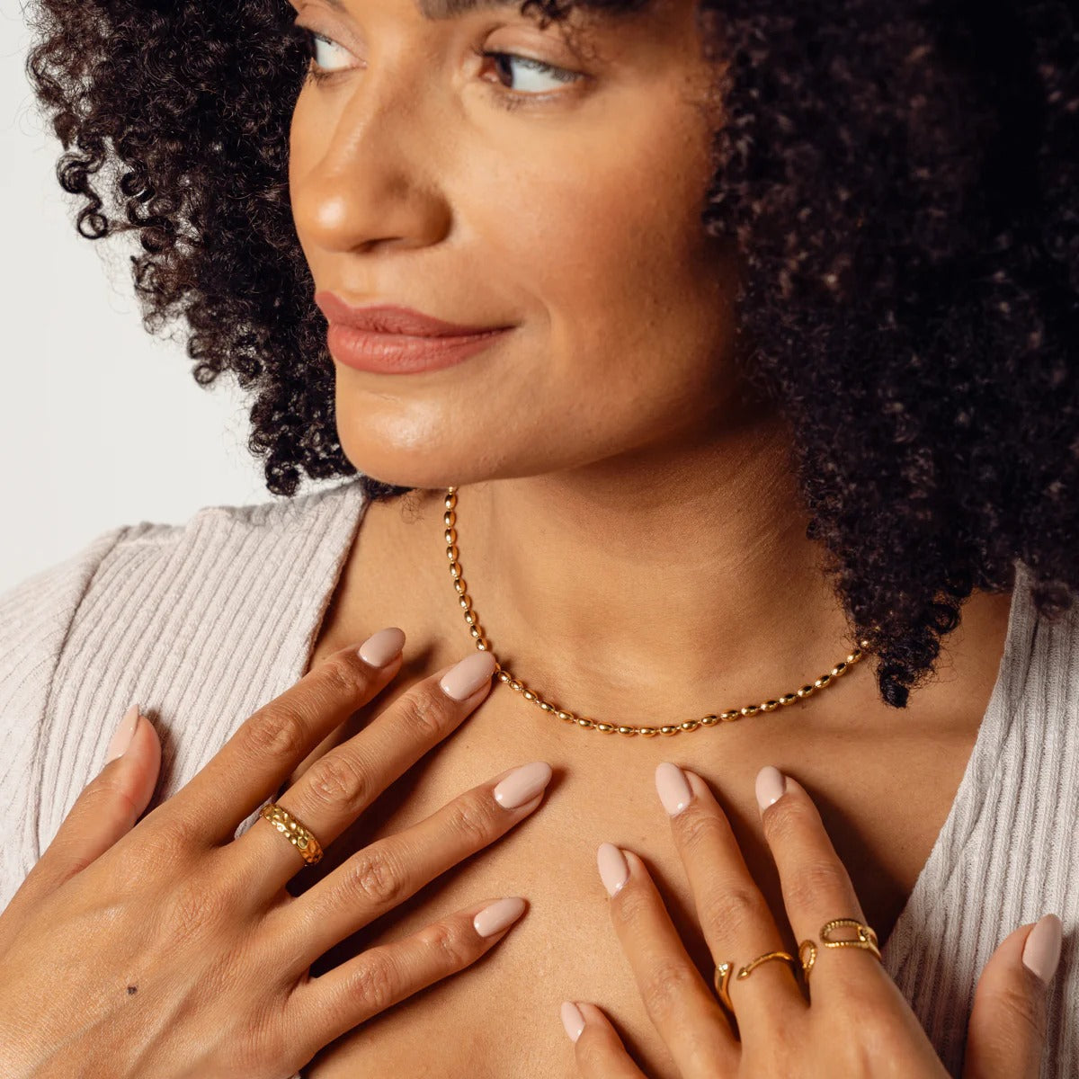 Colar Corrente Esferas Banhado em Ouro 18K